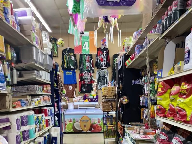 La Plazita Mexico interior